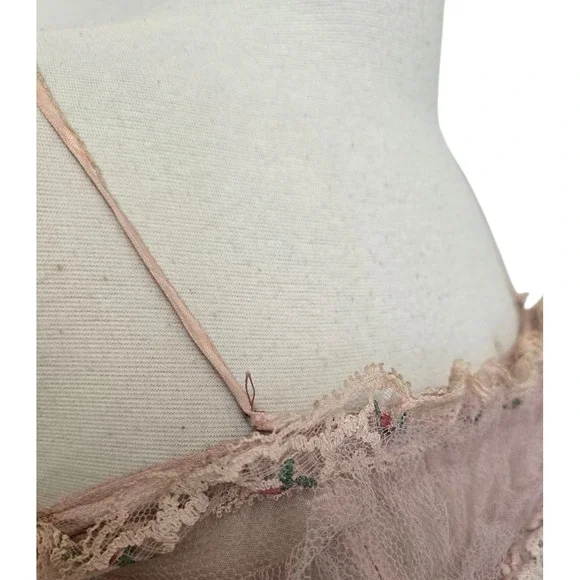 1950s Vintage Womens Pink Tulle Gown Dress Floral Detail - Picture 10 of 11